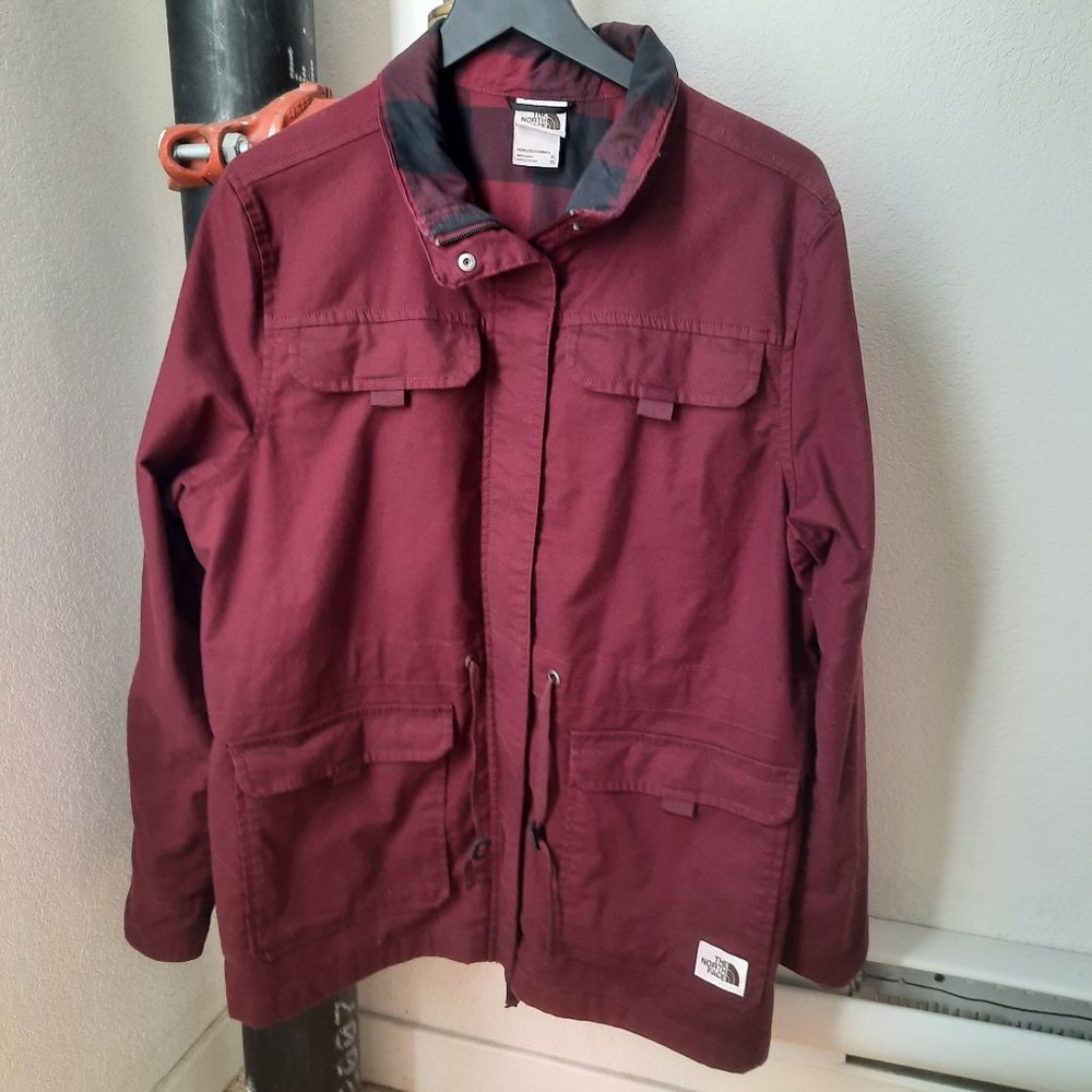 The North Face Burgandy / Maroon / Garnet Red Plaid Urban Utility Jacket XL